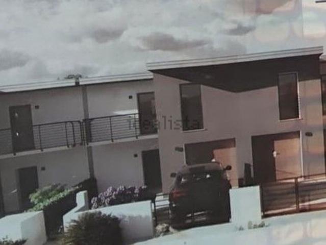 Villetta a schiera in vendita di 162 m² in Via Giuseppe Andreoli