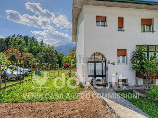 Villetta a schiera in vendita di 162 m² in Via Dante Alighieri, 34