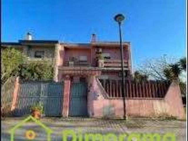 Villetta a schiera in vendita di 162 m² in Via delle Ferule, 26