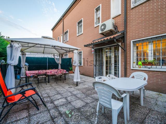 Villetta a schiera in vendita di 162 m² in Via Europa, 25