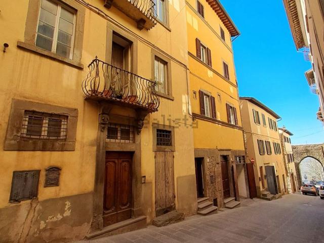 Villetta a schiera in vendita di 162 m² in Via Roma