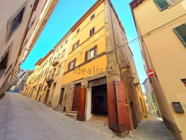 Villetta a schiera in vendita di 162 m² in Via Roma, 37