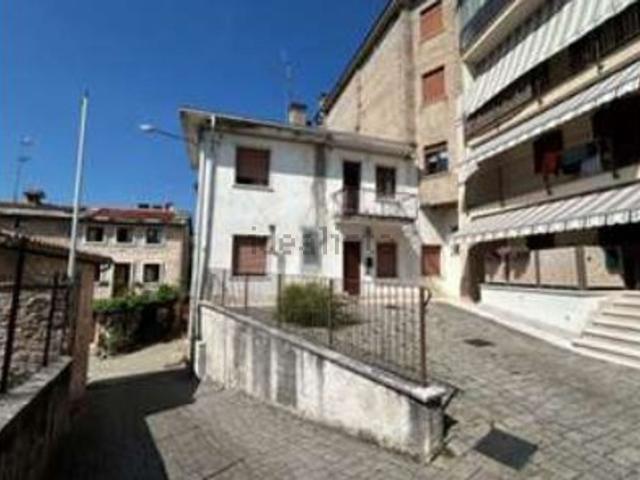 Villetta a schiera in vendita di 162 m² in Borgo paglia
