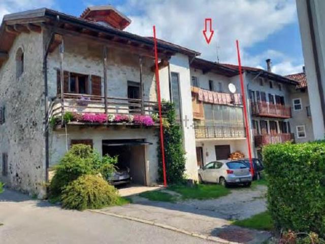 Villetta a schiera in vendita di 163 m² in Frazione Pren, 11