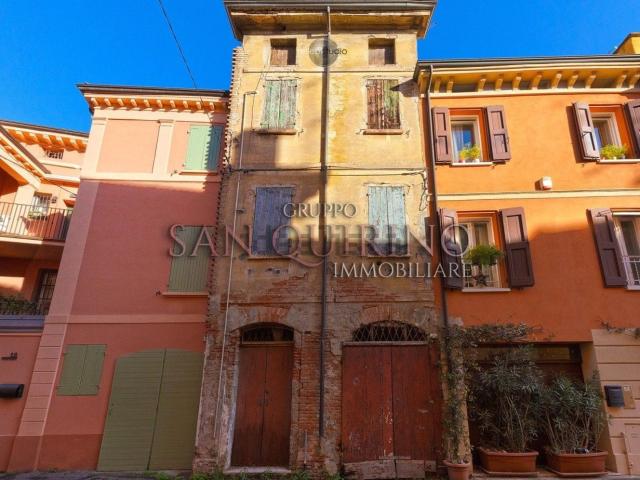 Villetta a schiera in vendita di 164 m² in Via Munari, 5