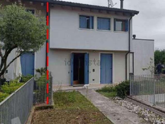 Villetta a schiera in vendita di 164 m² in Via San Filippo Neri