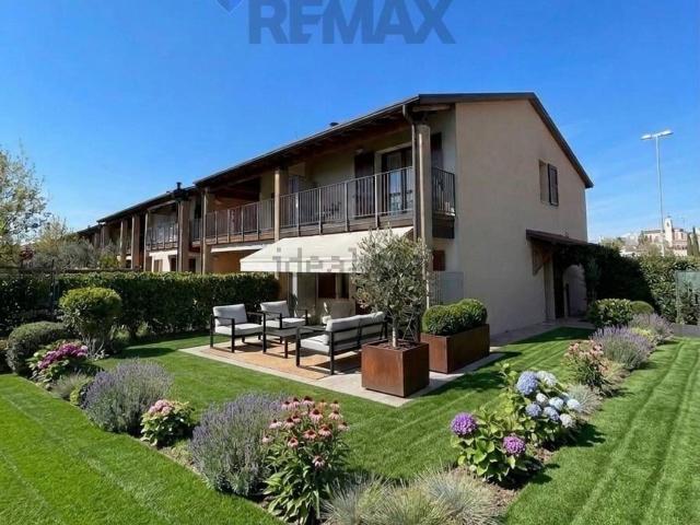 Villetta a schiera in vendita di 165 m²