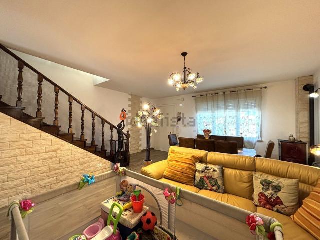 Villetta a schiera in vendita di 165 m²