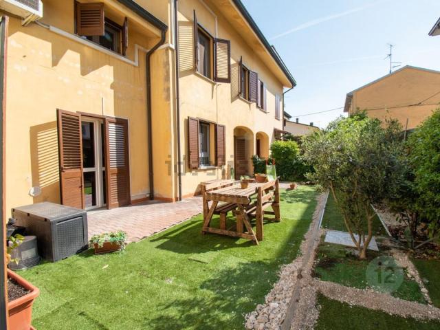 Villetta a schiera in vendita di 165 m² in Via Antonio Gramsci, 14