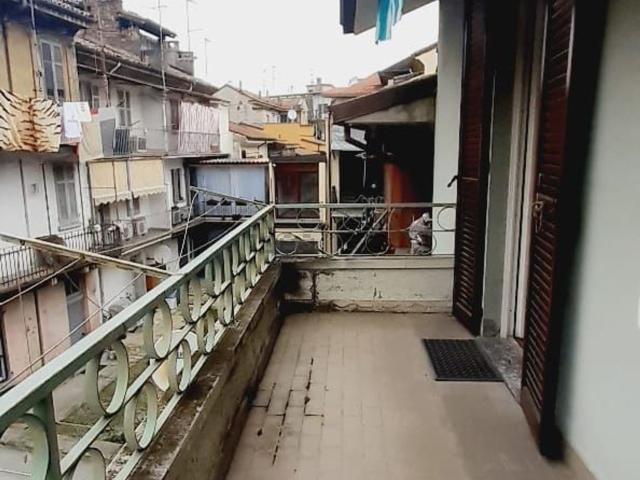 Villetta a schiera in vendita di 165 m² in Via Emilia