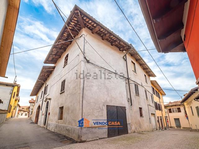Villetta a schiera in vendita di 165 m² in Via Millefiori, 12