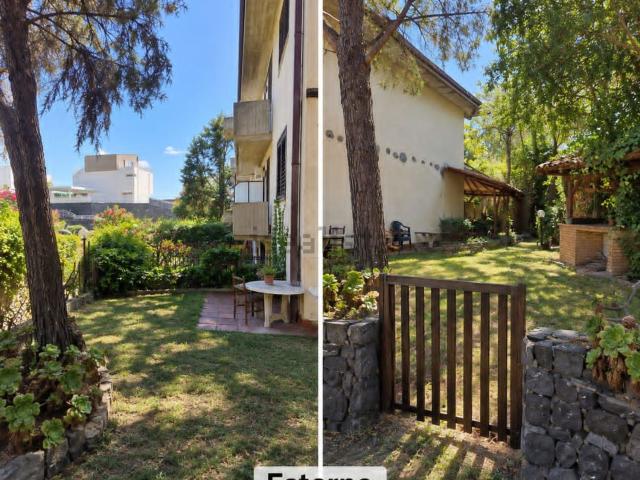 Villetta a schiera in vendita di 165 m² in Via S.S. Crocifisso, 34