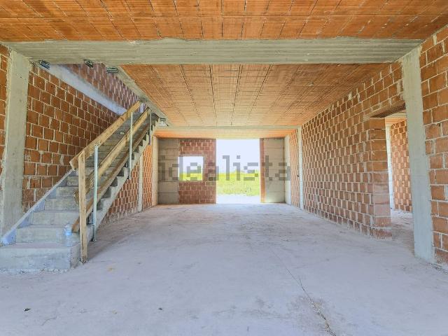 Villetta a schiera in vendita di 165 m² in Via Roma