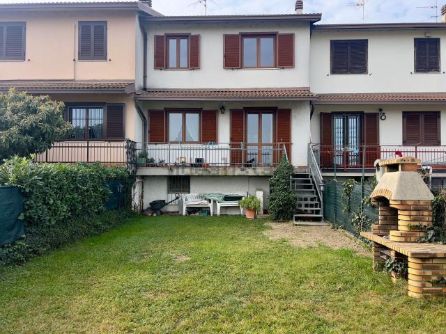 Villetta a schiera in vendita di 165 m² in Vicolo F.lli Cervi, 11