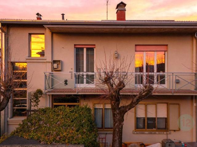Villetta a schiera in vendita di 165 m² in Strada S.413 romana Nord