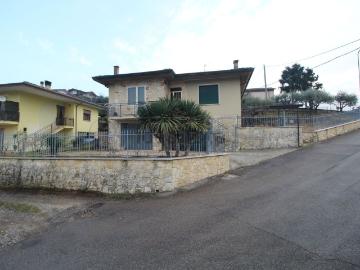 Villetta a schiera in vendita di 166 m² in Via Zamichieli, 7