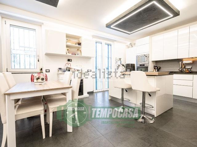 Villetta a schiera in vendita di 166 m² in Via Don Angelo Corti, 14