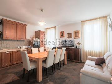 Villetta a schiera in vendita di 166 m² in Via dei Pozzi