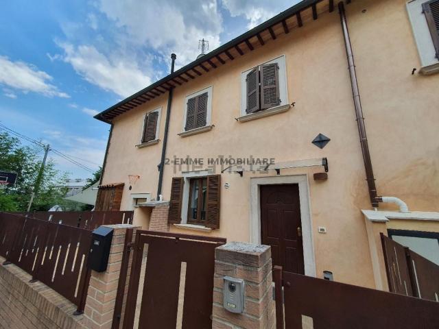 Villetta a schiera in vendita di 167 m² in Via R. Leoncavallo