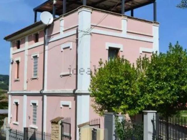 Villetta a schiera in vendita di 167 m² in Contrada aso