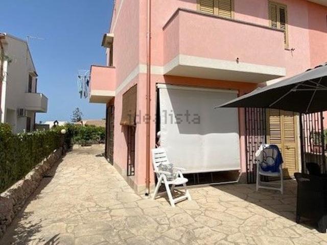 Villetta a schiera in vendita di 168 m² in Via Augusteo