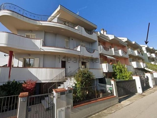 Villetta a schiera in vendita di 168 m² in Via Prato, 23