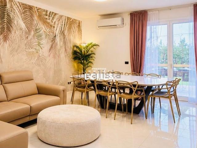 Villetta a schiera in vendita di 169 m² in Via Tommaso Albinoni