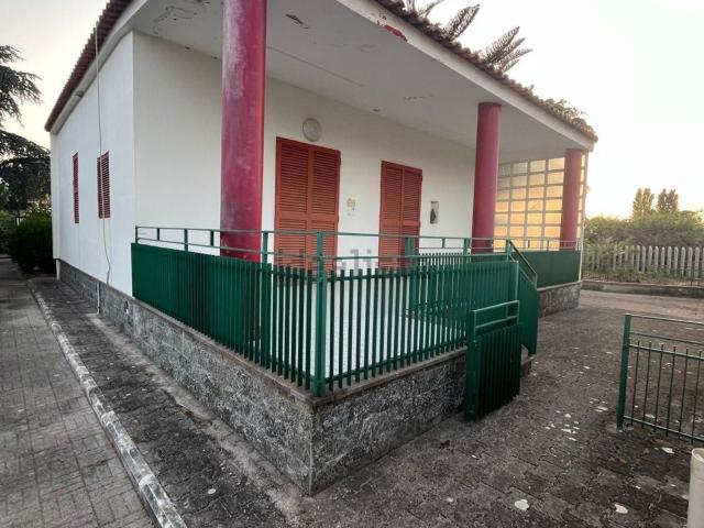 Villetta a schiera in vendita di 170 m² in Via Campolongo, 16