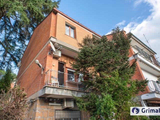 Villetta a schiera in vendita di 170 m² in Via Annibale De Gasperis