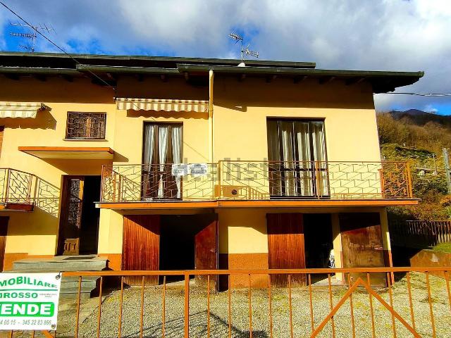 Villetta a schiera in vendita di 170 m² in Via Alla Stazione