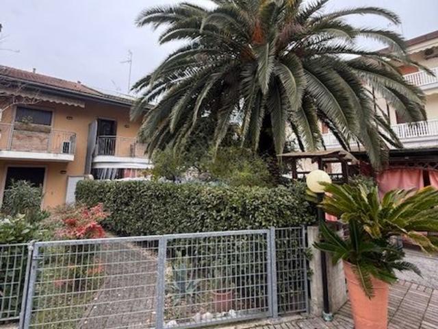 Villetta a schiera in vendita di 170 m² in Via Asti