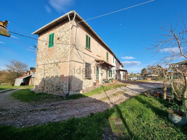 Villetta a schiera in vendita di 170 m² in Via dei Confini, 152