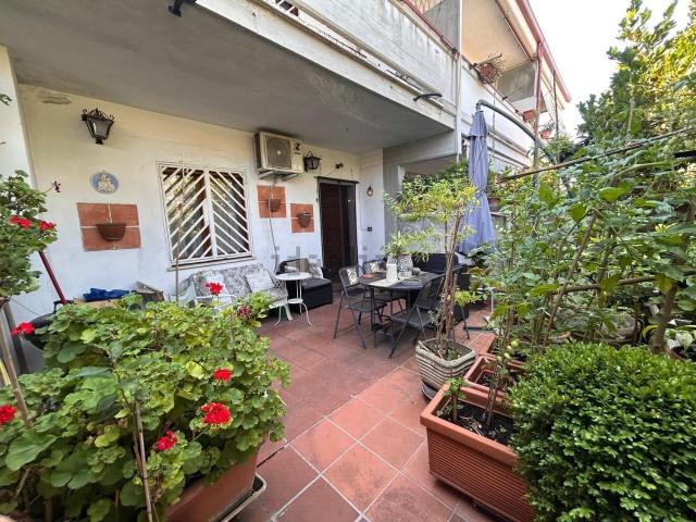 Villetta a schiera in vendita di 170 m² in Via dei Fiordalisi, 1
