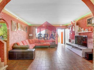 Villetta a schiera in vendita di 170 m² in Via Foglia, 16