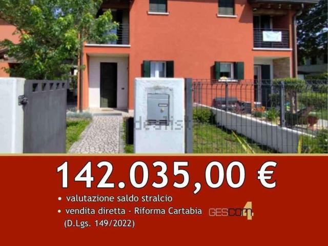 Villetta a schiera in vendita di 170 m² in Via Fontanelle
