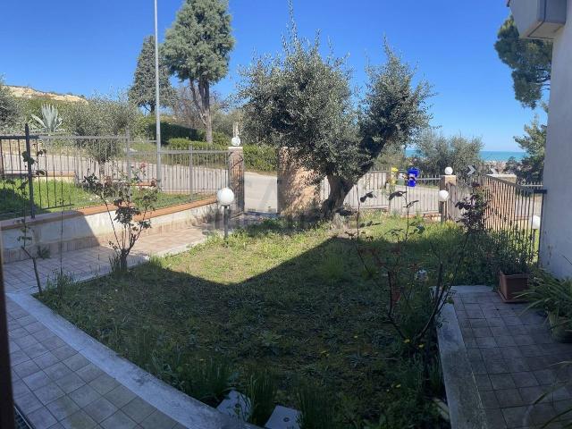 Villetta a schiera in vendita di 170 m² in Via Santa Lucia