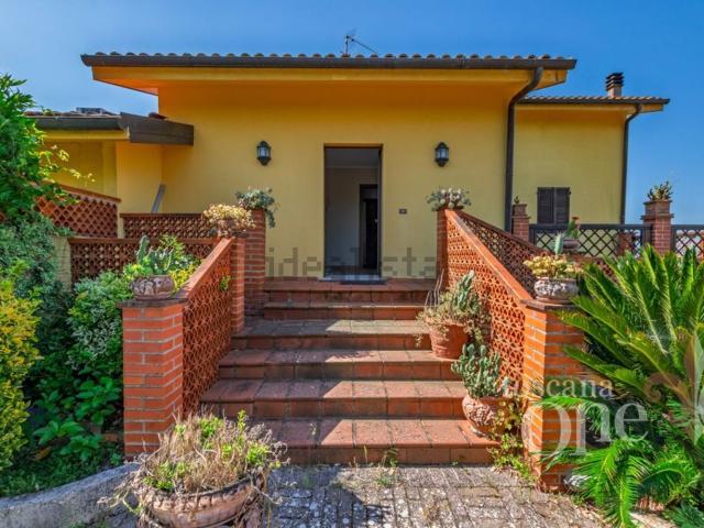 Villetta a schiera in vendita di 170 m² in Via Roma