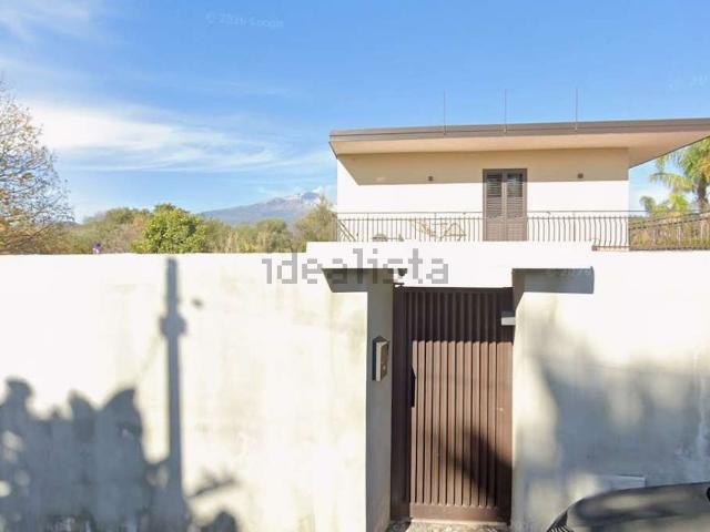 Villetta a schiera in vendita di 170 m² in Via Tubi, 16