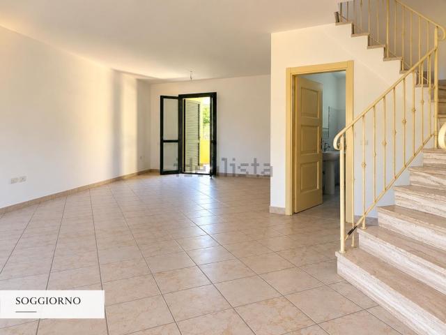 Villetta a schiera in vendita di 170 m² in Via XXV Aprile