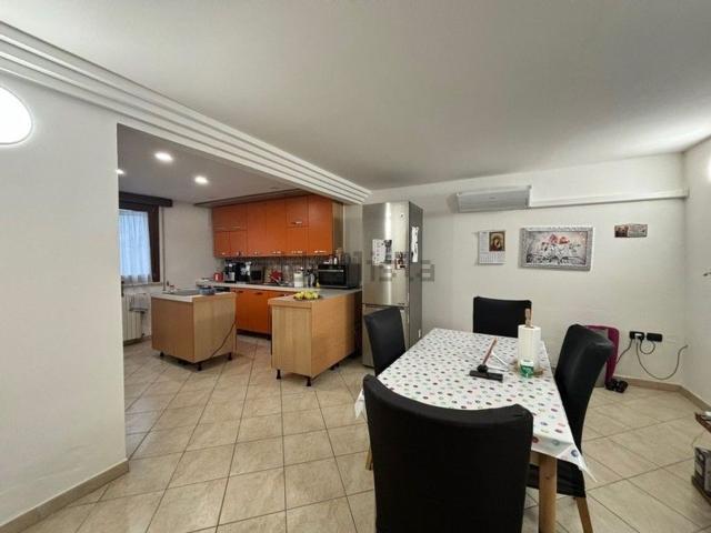 Villetta a schiera in vendita di 170 m² in Via XX Settembre