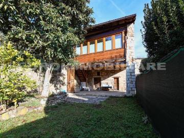 Villetta a schiera in vendita di 171 m² in Via San Lorenzo, 35
