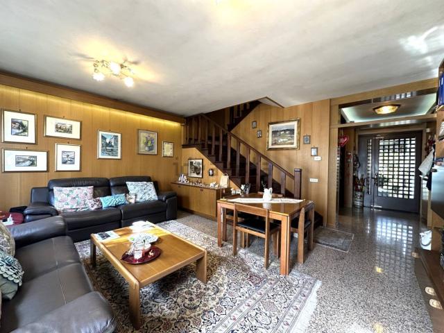 Villetta a schiera in vendita di 172 m²