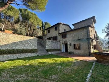 Villetta a schiera in vendita di 172 m² in Via dei Prati