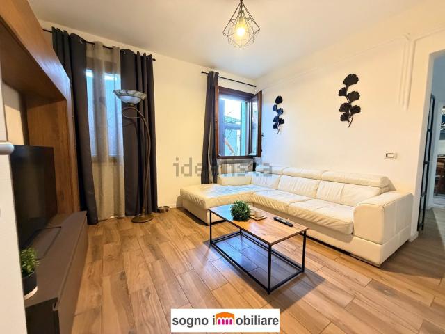 Villetta a schiera in vendita di 173 m² in Corso Arnaldo Fraccaroli, 139