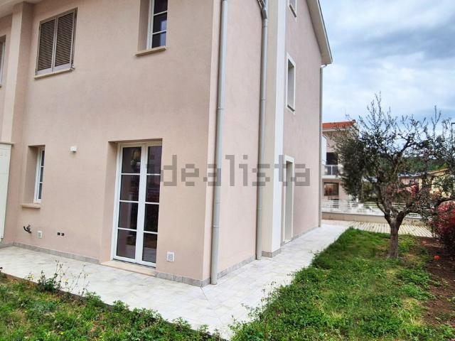 Villetta a schiera in vendita di 174 m²