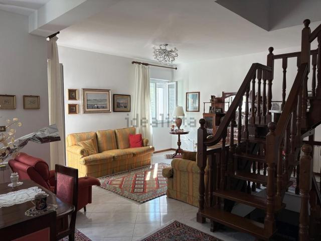 Villetta a schiera in vendita di 174 m² in Via Carlo Levi, 11