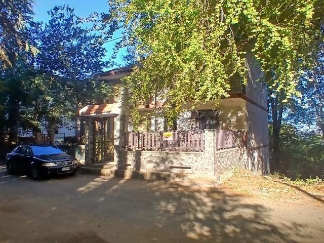 Villetta a schiera in vendita di 174 m² in Via Aurora, 9
