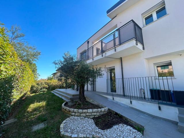 Villetta a schiera in vendita di 174 m² in Via Bergamo