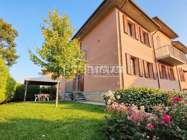 Villetta a schiera in vendita di 174 m² in Via Jacopo Cantelli, 103