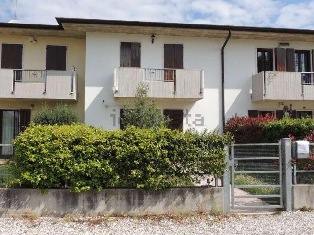 Villetta a schiera in vendita di 174 m² in Via Risorgimento